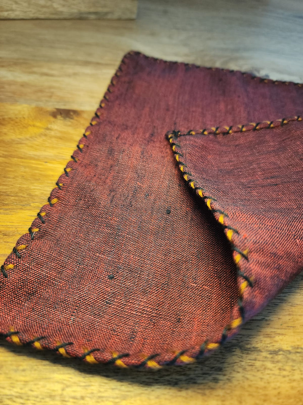 Vineyard Noir in Saffron and Onyx